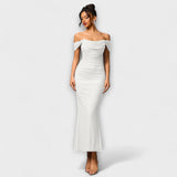 Ione - Bodycon haljina s otvorenim ramenima i nabiranjem