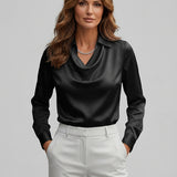 Theresa | Elegantna Saten Bluza s Vodopadnim Izrezom